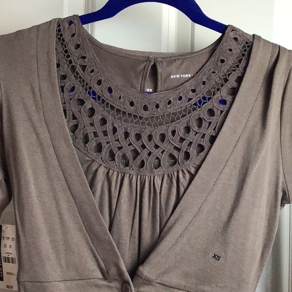 🦋 NEW New York & Co. Twinset Host Pick - Picture 3 of 8